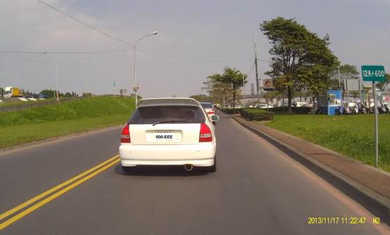 違規事實不明確：檢舉跨越雙黃線卻未拍攝到「跨越」行為範例1