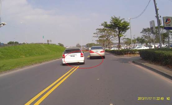 違規事實不明確：檢舉跨越雙黃線卻未拍攝到「跨越」行為範例2